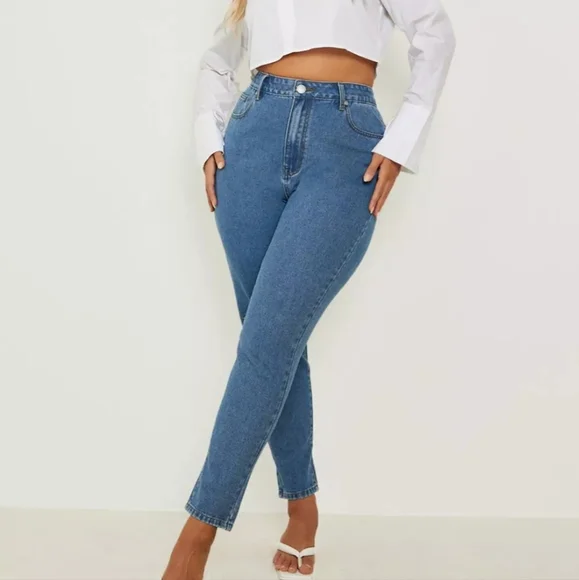 Boohoo Plus High Rise Mom 👖 14 - Picture 1 of 10